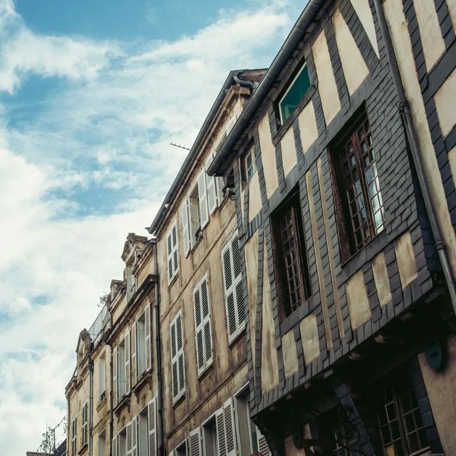 Lost and found in lovely La Rochelle 🇫🇷