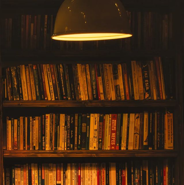 Corner of illumination.